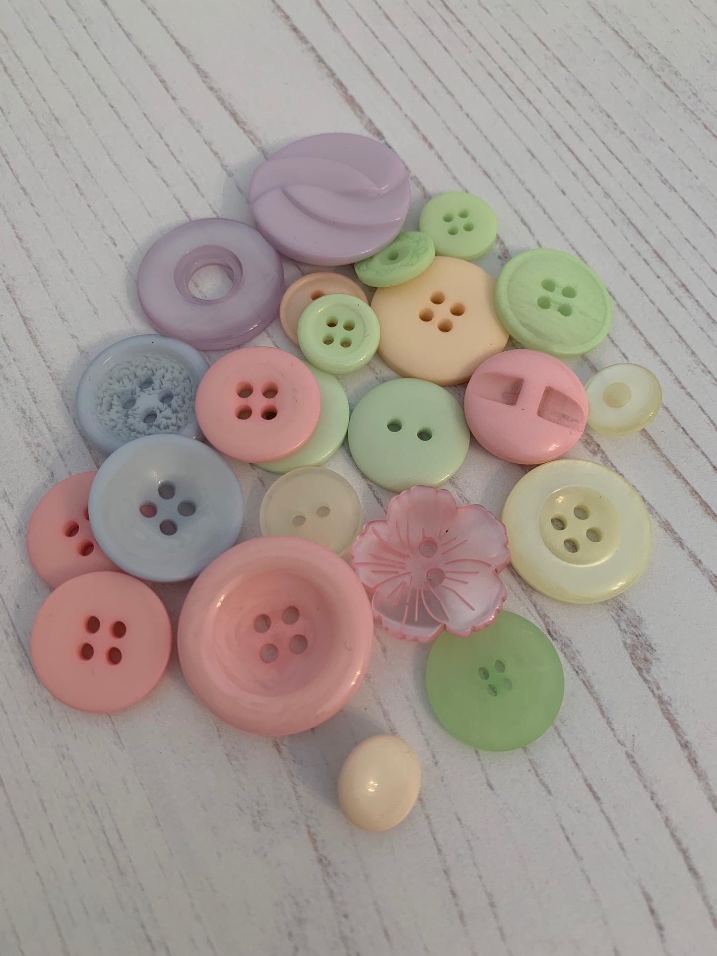 Buttons - Pastel